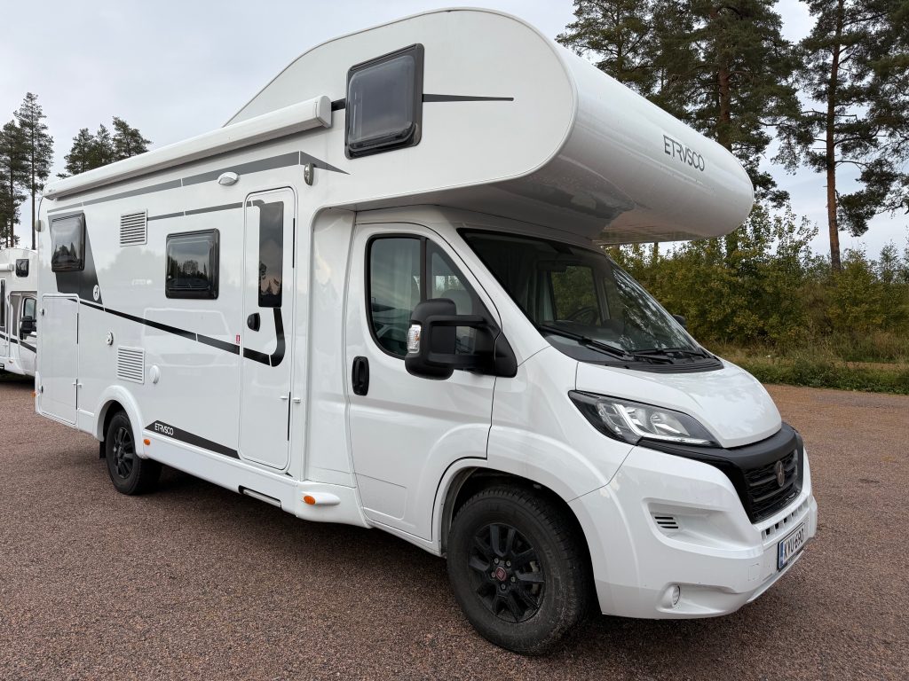 Fiat Etrusco A 7300 DB matkailuauto